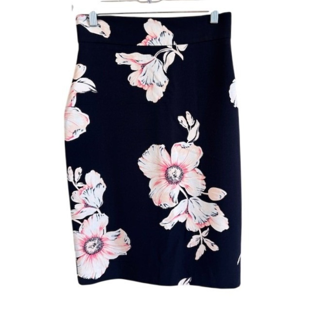 Ann Taylor Curvy Fit Women's Navy Blue Floral Pencil Skirt Size‎ 0